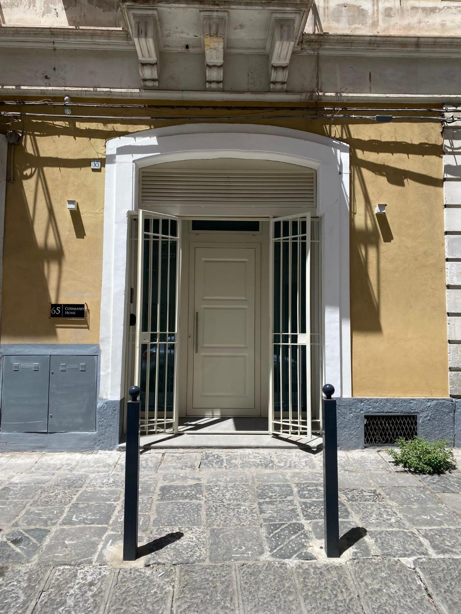 65 Cosimano Home CTA Exterior photo